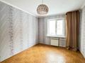 2-бөлмелі пәтер · 54 м² · 1/5 қабат, мкр Шанхай, Рыскулова, бағасы: 14 млн ₸ в Актобе