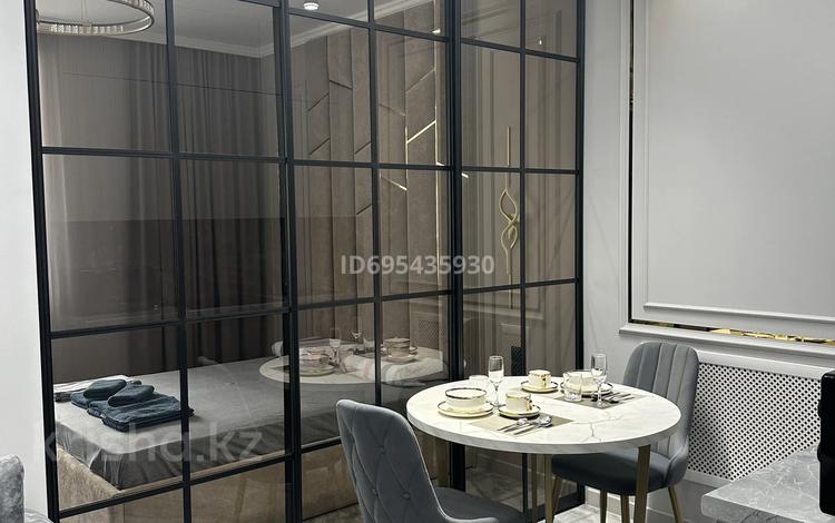 1-бөлмелі пәтер · 45 м² · 9/10 қабат, Академика Сатпаева 182 — ЖК Satpaeva, бағасы: 20 000 〒 в Павлодаре — фото 2