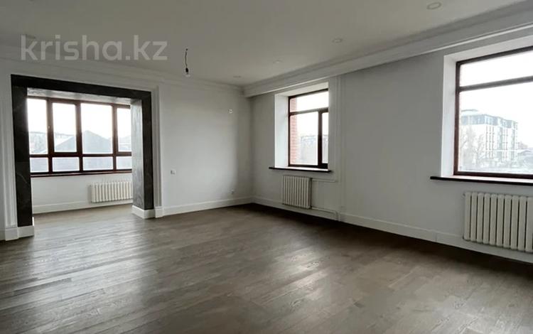 3-комнатная квартира, 165 м², 2/6 этаж, Богенбай Батыра 121 за 100 млн 〒 в Семее — фото 2
