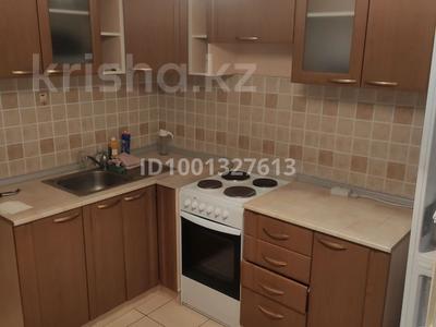 2-комнатная квартира · 54 м² · 5/9 этаж · помесячно, мкр Юго-Восток, Мкр Юго-Восток, мкр Степной 2 за 200 000 〒 в Караганде, Казыбек би р-н
