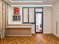 3-бөлмелі пәтер · 105 м² · 4/10 қабат, Аль-Фараби, бағасы: 148.5 млн ₸ в Алматы, Бостандыкский р-н — фото 12