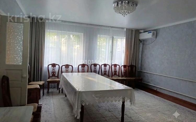 Отдельный дом · 5 комнат · 180 м² · 15 сот., Конакбаева 22 — Центр за 35 млн ₸ в Мерке — фото 2