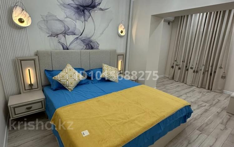 3-комнатная квартира · 70 м² · 1 этаж, Амангельды Иманова 111 за 6 000 ₸ в  — фото 2