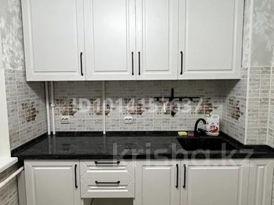 2-комнатная квартира · 54 м² · 2/5 этаж, мкр Айнабулак-2 81 за ~ 43 млн ₸ в Алматы, Жетысуский р-н