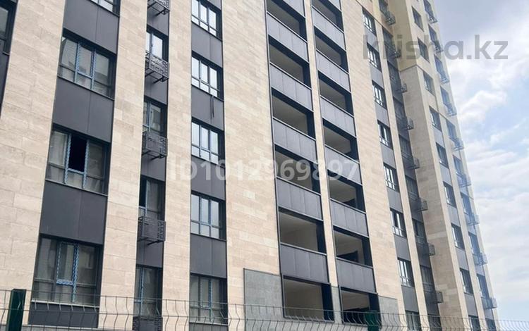 3-комнатная квартира · 70.7 м² · 7/12 этаж, мкр Акбулак, Момышулы за 37 млн ₸ в Алматы, Алатауский р-н — фото 2