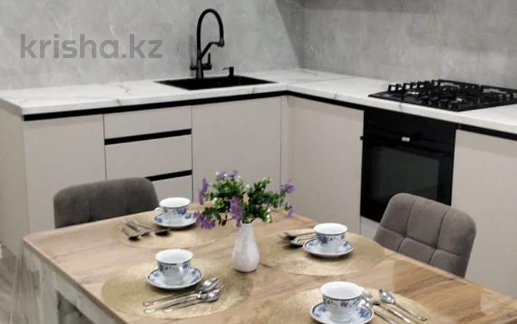 1-комнатная квартира · 45.5 м² · 2/5 этаж, мкр. Алтын орда за 27.5 млн ₸ в Актобе — фото 2