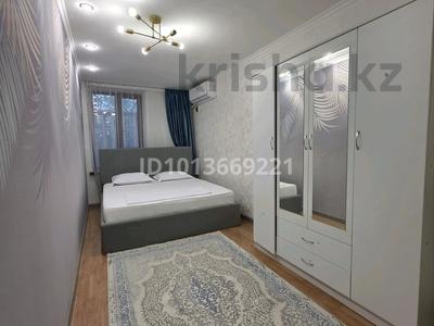 2-комнатная квартира · 56 м² · 2/5 этаж, Желтоксан 20 за 16 000 ₸ в Шымкенте, Аль-Фарабийский р-н