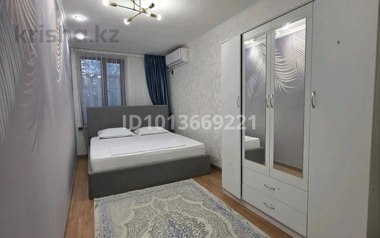 2-бөлмелі пәтер · 56 м² · 2/5 қабат, Желтоксан 20, бағасы: 16 000 ₸ в Шымкенте, Аль-Фарабийский р-н — фото 2