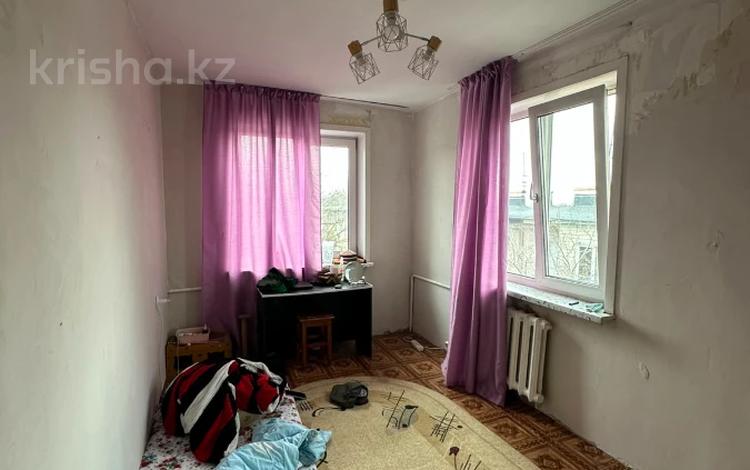 2-бөлмелі пәтер · 42 м² · 4/4 қабат, 3 микрорайон 13, бағасы: 23.5 млн ₸ в Алматы — фото 3