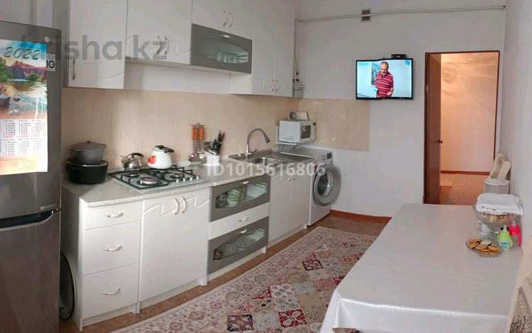 2-комнатная квартира · 64 м² · 5/5 этаж, мкр Арай-2 16 — Арай 2 за 15 млн ₸ в Таразе — фото 2