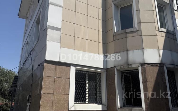 Еркін, кеңселер · 600 м², бағасы: ~ 3.8 млн ₸ в Алматы, Ауэзовский р-н — фото 2