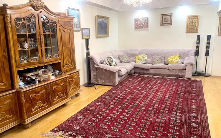 3-бөлмелі пәтер · 98.8 м² · 2/5 қабат, Чайковского — Жамбыла, бағасы: 105 млн ₸ в Алматы, Алмалинский р-н — фото 3