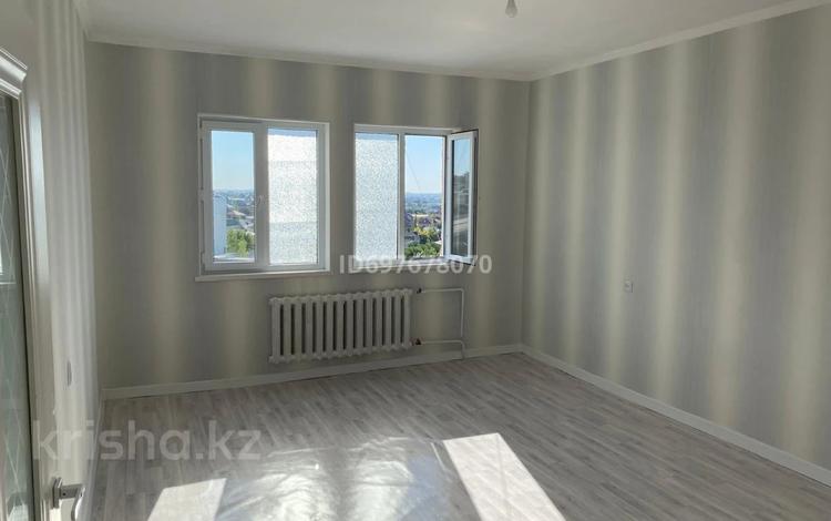 2-комнатная квартира · 60.7 м² · 10/10 этаж, мкр Нурсат 132 за 21 млн ₸ в Шымкенте, Каратауский р-н — фото 2