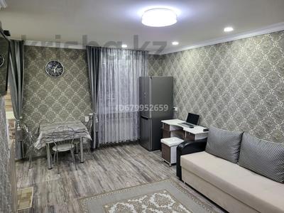 2-комнатная квартира, 45 м², 1/3 этаж помесячно, Сатпаева 91 за 200 000 〒 в Жезказгане