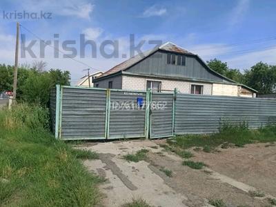 Продажа домов и дачи в Астане: Отдельный дом · 4 комнаты · 100 м² · 8.5 сот., Кеншілер 11 — Возле детской плошадки за 30 млн 〒 Отдельный дом · 4 комнаты · 100 м² · 8.5 сот., Кеншілер 11 — Возле детской плошадки за 30 млн 〒 в Астане, р-н Байконур