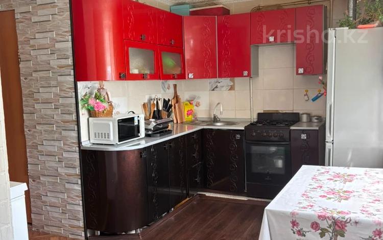 2-комнатная квартира · 42.7 м² · 2/2 этаж, Леонова за 9.7 млн ₸ в Затобольске (Тобыле) — фото 2