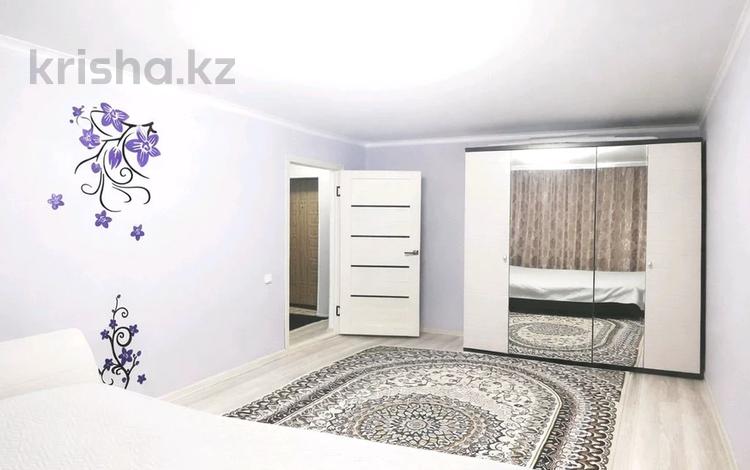 1-комнатная квартира · 40 м² · 1/5 этаж, мкр 8, Братьев Жубановых 271/1 за 10 000 ₸ в Актобе — фото 20