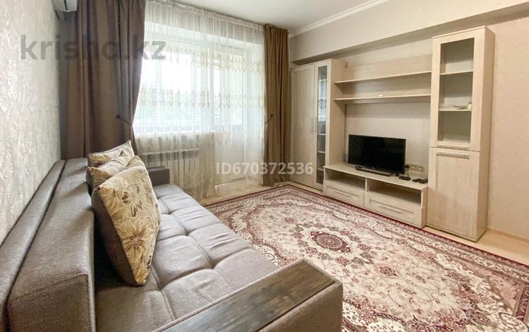 1-комнатная квартира, 34 м², 4 этаж посуточно, Ахметова 33 — Майлина за 14 000 〒 в Алматы, Турксибский р-н — фото 2