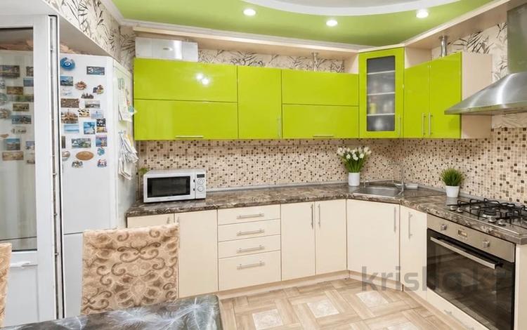 3-бөлмелі пәтер · 74 м² · 4/5 қабат, Ратушного 100, бағасы: 49 млн ₸ в Алматы, Жетысуский р-н — фото 2