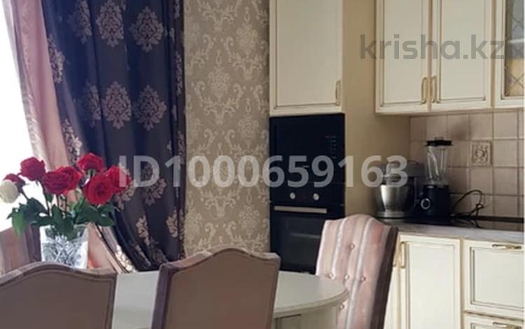 4-комнатная квартира · 178 м² · 6/9 этаж, Мухамедханова 4 за 138 млн 〒 в Семее — фото 2