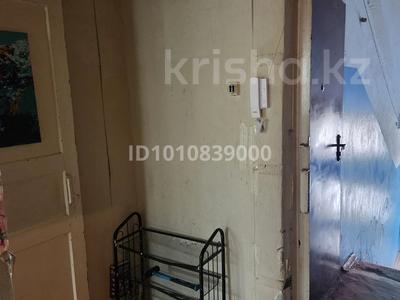 1-бөлмелі пәтер · 30 м² · 2/5 қабат, Акбулак ш/а. 21 — Шк 36, бағасы: 70 000 ₸ в Таразе, мкр Акбулак