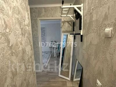 2-бөлмелі пәтер · 45 м² · 5/5 қабат, Строитель ш/а., Циалковского — Магазин Жайық, бағасы: 150 000 ₸ в Уральске, мкр Строитель