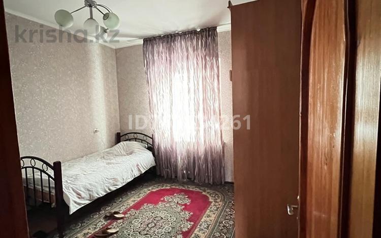 3-бөлмелі пәтер · 70 м² · 5/5 қабат, Отырар 38 — Рядом частная школа садик магнум аптека магазин тихий район, бағасы: 25 млн ₸ в Шымкенте, Туран р-н — фото 2