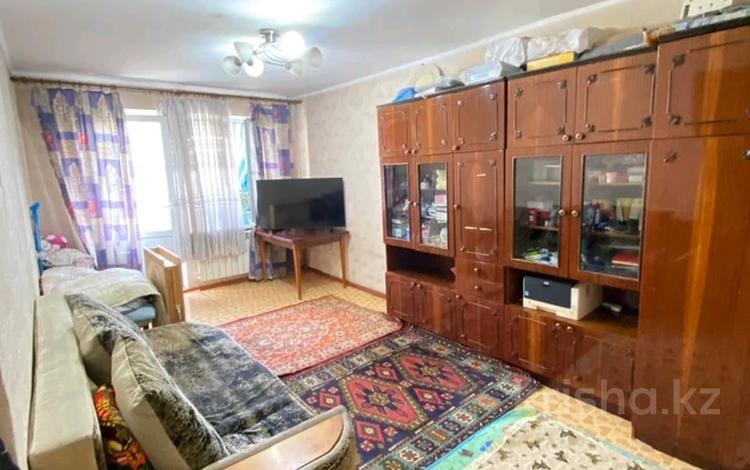 2-комнатная квартира · 45 м² · 4/5 этаж, мкр Аксай-2 12 за 220 000 ₸ в Алматы, Ауэзовский р-н — фото 2