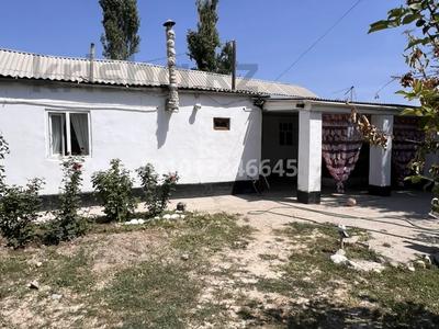 Отдельный дом · 4 комнаты · 130 м² · 130 сот., мкр Аулие-Ата 2а — Банникова 2а за 10 млн ₸ в Таразе
