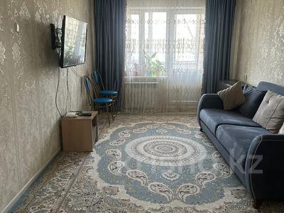3-комнатная квартира, 60 м², 4/4 этаж, мкр №11, Шаляпина за 33.5 млн 〒 в Алматы, Ауэзовский р-н