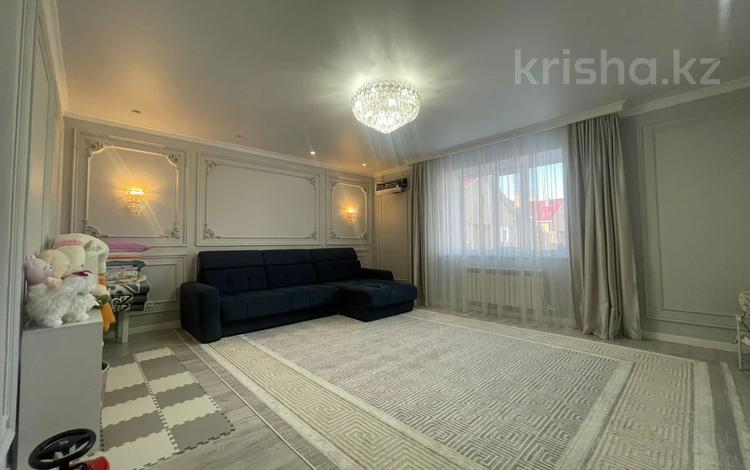 2-комнатная квартира, 95 м², 5/6 этаж, мкр. Алтын орда, Мустафа Шокая 48Вк2