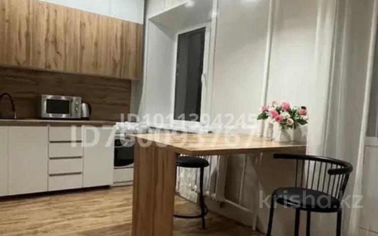 1-бөлмелі пәтер · 36 м² · 4/5 қабат, Лермонтова 60 — Лермонтова -Бектурова, бағасы: 12 000 ₸ в Павлодаре — фото 2