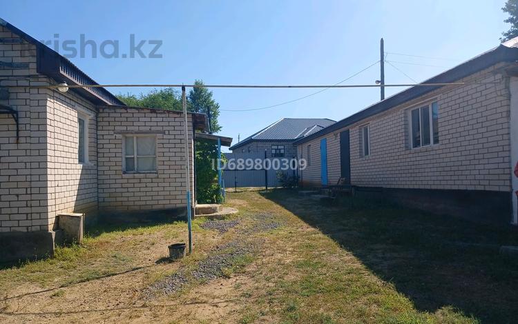 Часть дома · 5 комнат · 154 м² · 10 сот., Доброволец 64 — База отдыха Халва за 20 млн ₸ в Актобе, жилой массив Кирпичный — фото 45