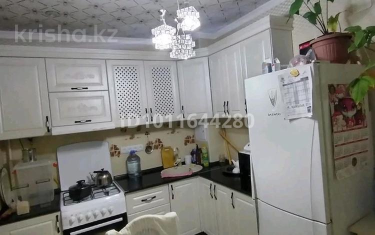 2-комнатная квартира · 57.5 м² · 6/6 этаж, 16-й мкр 43/2 за 14.5 млн ₸ в Актау — фото 2