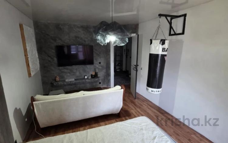 2-комнатная квартира · 51.5 м² · 2/5 этаж, Кабанбай батыра 99 за 30 млн ₸ в Усть-Каменогорске — фото 3