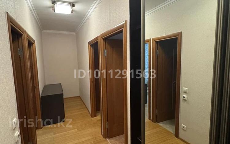 3-бөлмелі пәтер · 76 м² · 1/5 қабат, 13-й мкр 14В, бағасы: 26 млн ₸ в Актау — фото 2