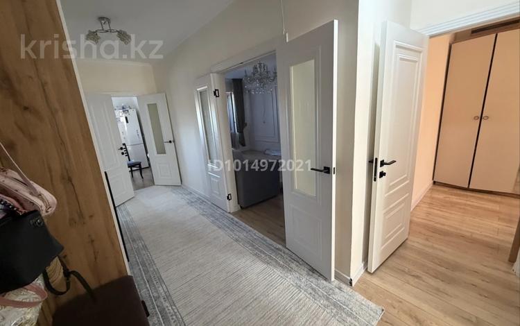 3-бөлмелі пәтер · 70 м² · 4/5 қабат, Левый берег 25 — Рядом школа детский сад, бағасы: 24 млн ₸ в  — фото 2