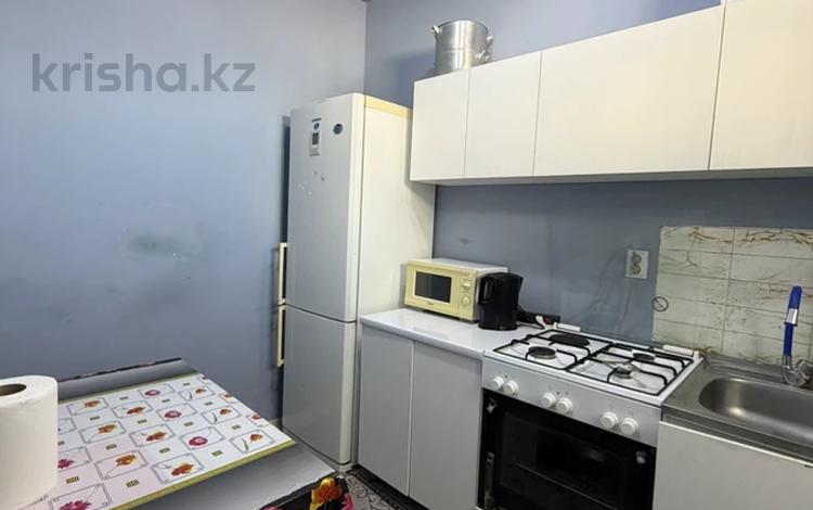1-бөлмелі пәтер · 33 м² · 1/3 қабат, дусенбай нысангалиулы 22, бағасы: 11 млн ₸ в Атырау — фото 2