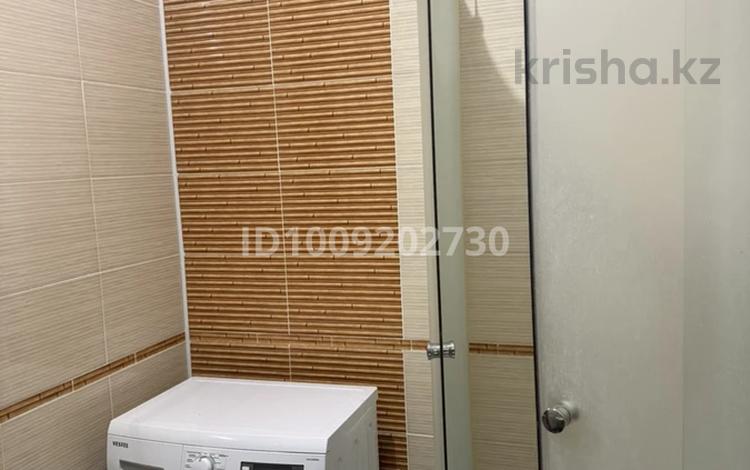2-бөлмелі пәтер · 41.8 м² · 2/9 қабат, Улы Дала 69 — Аль Фараби, бағасы: 250 000 ₸ в Астане, Есильский р-н — фото 10
