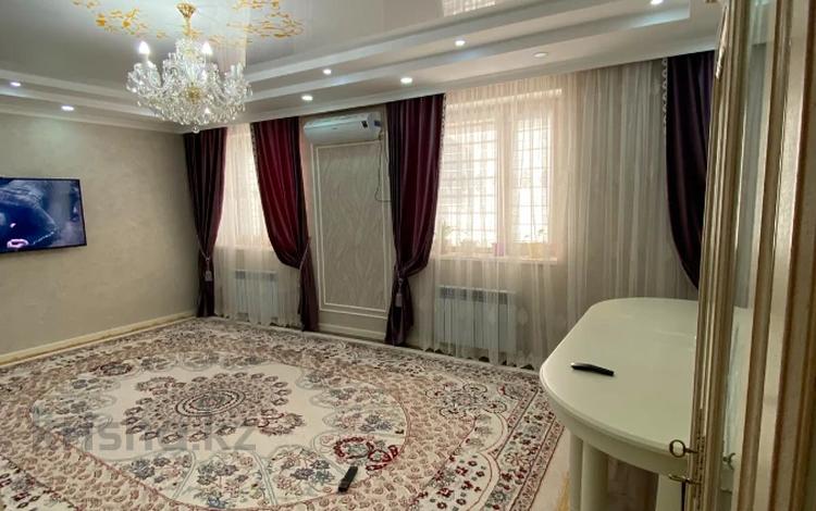 4-бөлмелі пәтер · 150 м² · 2/6 қабат, 32В ш/а. 8, бағасы: 46 млн ₸ в Актау, 32В мкр — фото 10