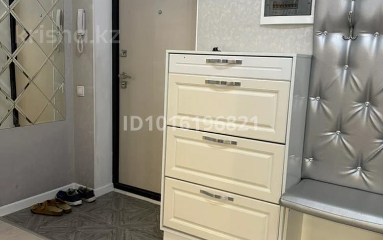 2-бөлмелі пәтер · 53.5 м² · 3/12 қабат, Жетісу-1 ш/а., бағасы: 350 000 ₸ в Алматы, Ауэзовский р-н — фото 2