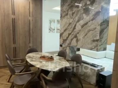 4-комнатная квартира · 151 м² · 2 этаж, Бухар жырау 26 за 300 млн ₸ в Астане, Есильский р-н