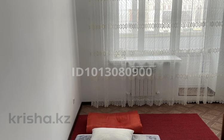 2-бөлмелі пәтер · 60 м² · 4/5 қабат, мкр. Алтын орда, Тәуелсіздік — Облгаи, бағасы: 10 000 ₸ в Актобе — фото 2