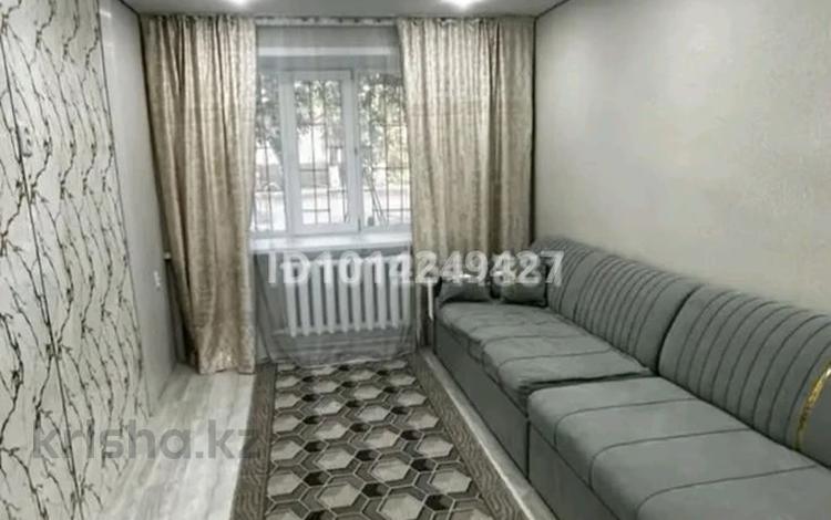 2-бөлмелі пәтер · 44 м² · 1/5 қабат, Чернышевского 89 — На против 4школы, бағасы: 6 млн ₸ в Темиртау — фото 2