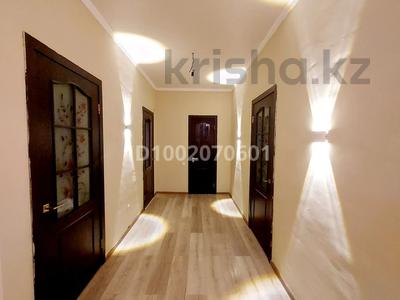 Отдельный дом · 3 комнаты · 90 м² · 8 сот., Центральная 25 — Дом находится возле трассы Алматы Хоргос. за 24 млн 〒 в Коктал