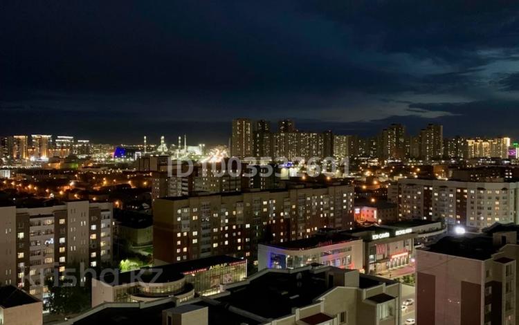 3-комнатная квартира · 73 м² · 17/18 этаж, Б. Момышулы — Ресторан «Туран» за 300 000 〒 в Астане, Алматы р-н — фото 2