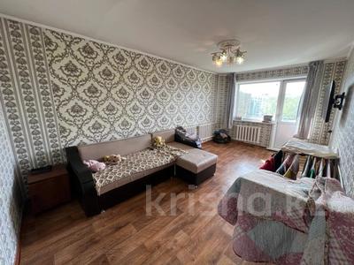 2-бөлмелі пәтер · 51 м² · 8/9 қабат, Майкудук, 11а микрорайон, бағасы: 10.5 млн 〒 в Караганде, Алихана Бокейханова р-н