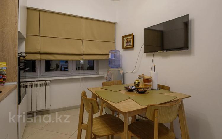 4-комнатная квартира · 103.9 м² · 8/12 этаж, зенкова за 88 млн ₸ в Алматы, Медеуский р-н — фото 2