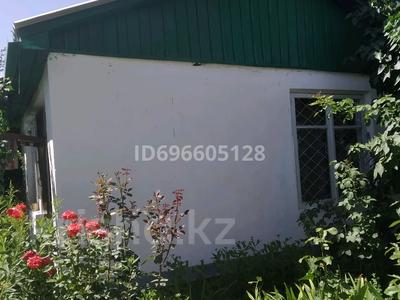 Продажа домов и дачи в Шымкенте: Дача · 3 комнаты · 60 м² · 7 сот., мкр Бозарык , Тобылжан и абая 18 за 9 млн 〒 Дача · 3 комнаты · 60 м² · 7 сот., мкр Бозарык , Тобылжан и абая 18 за 9 млн 〒 в Шымкенте, Абайский р-н