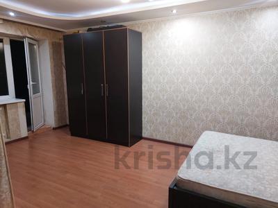 1-комнатная квартира · 31.9 м² · 5/5 этаж, ул. Ермекова за 11.9 млн ₸ в Караганде, Казыбек би р-н